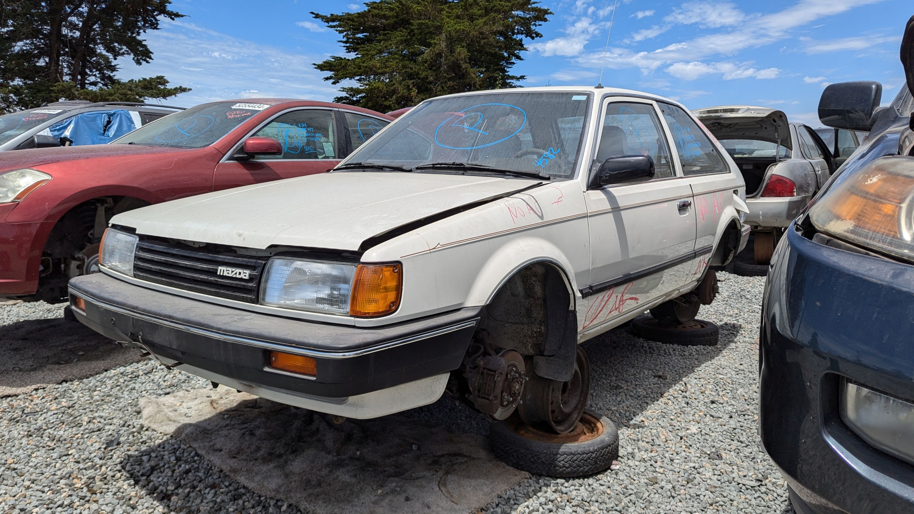 Junkyard Gem: 1987 Mazda 323 DX 1.6i Hatchback - Autoblog